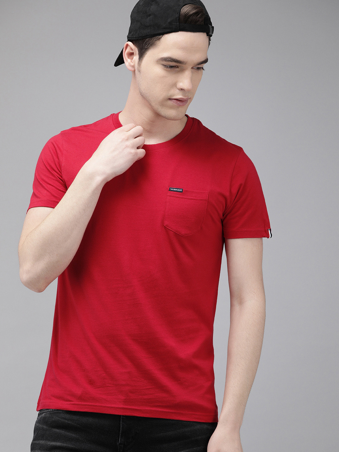 THE BEAR HOUSE Men Red Slim Fit Solid Round Neck Pure Cotton T-shirt