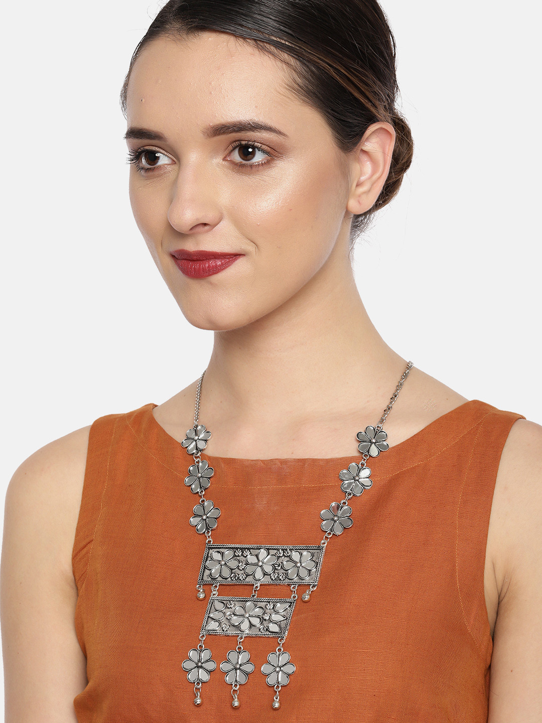 Fida Silver-Toned Mirror Necklace