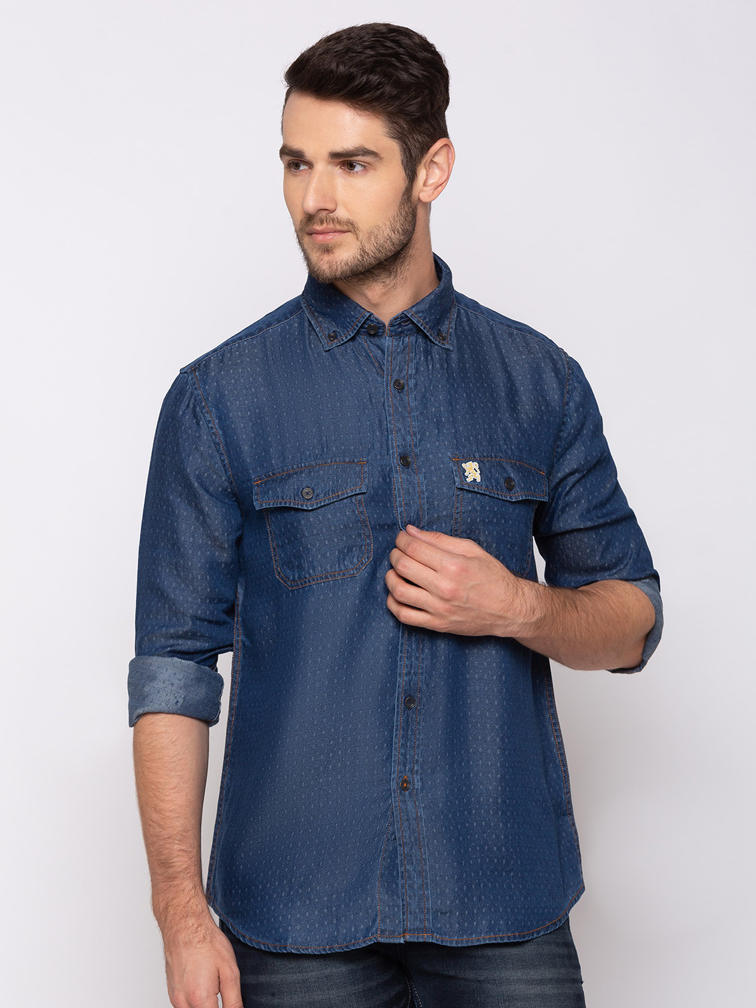 GIORDANO Men Blue Printed Smart Slim Fit Casual Denim Shirt
