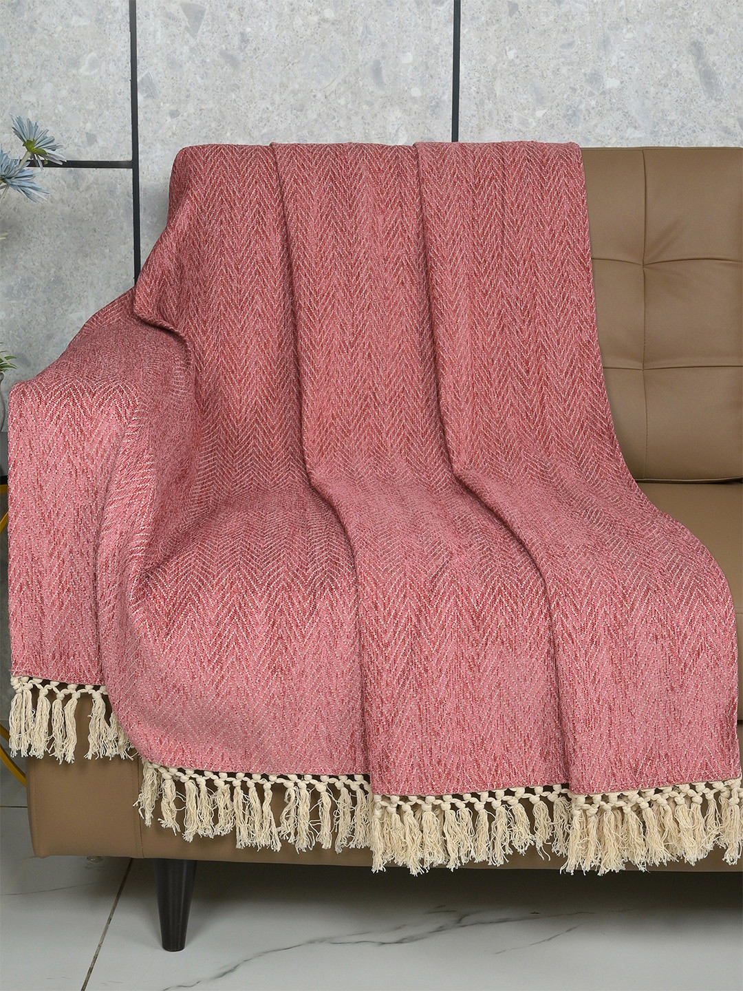 Saral Home Pink Geometric 2 Seater Sofa Throw