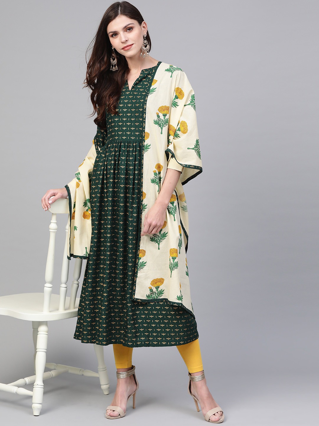 Pannkh Women Green & Golden Foil Print Layered A-Line Kurta with Dupatta