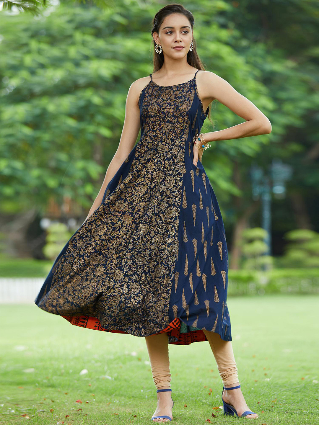 Pannkh Women Navy Blue & Golden Printed A-Line Kurta