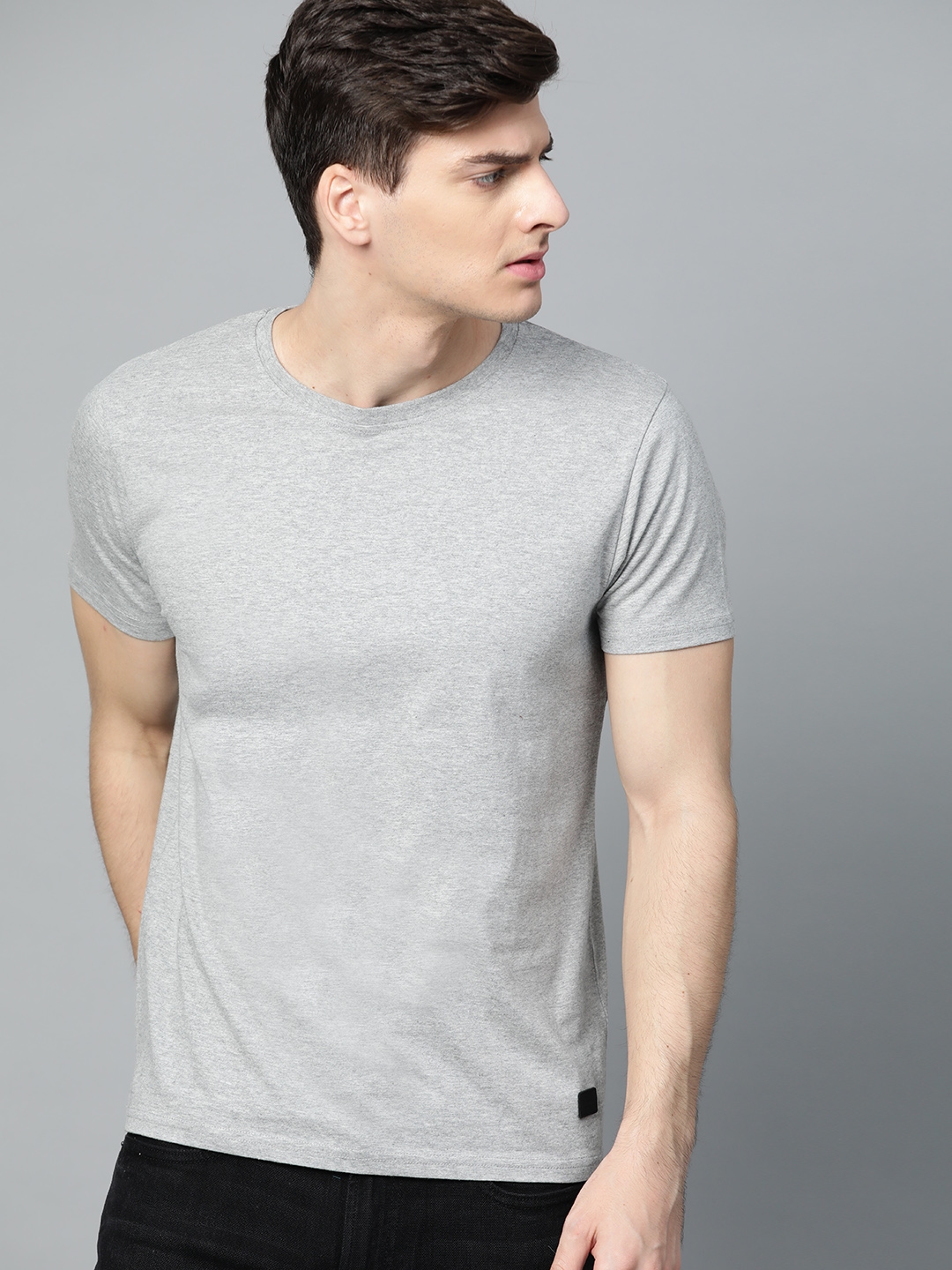 Roadster Men Grey Melange Solid Round Neck Pure Cotton T-shirt