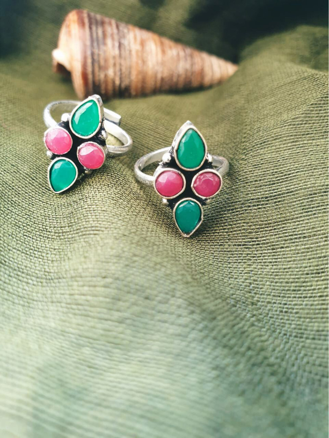 FIROZA Set of 2 Green & Magenta Stone-Studded Adjustable Toe Rings