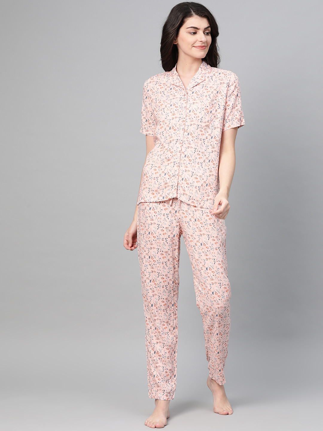 DRAPE IN VOGUE Women Peach-Coloured & Off-White Printed Nightsuit