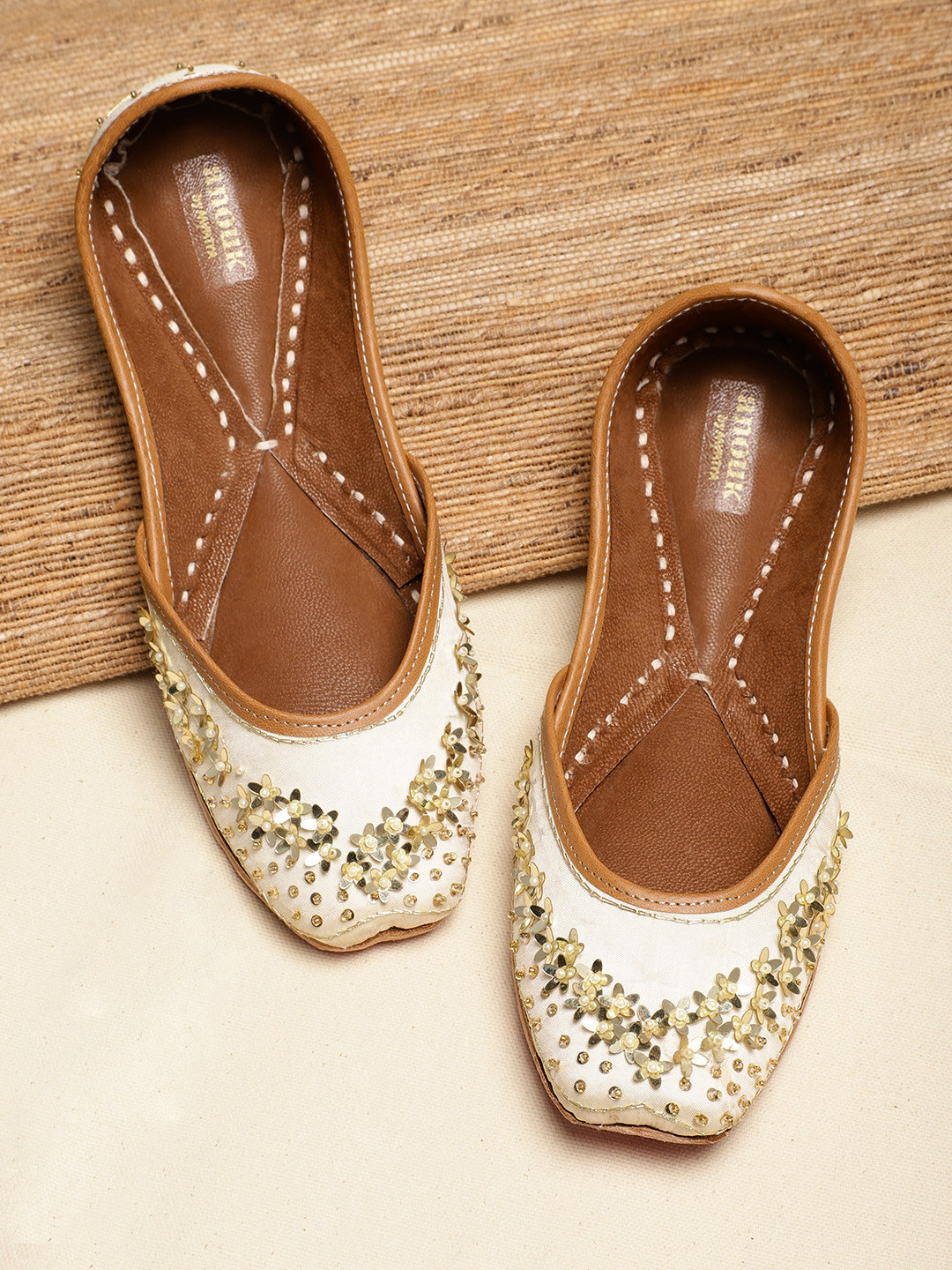 Anouk Women Off-White & Gold-Toned Embellished Mojaris