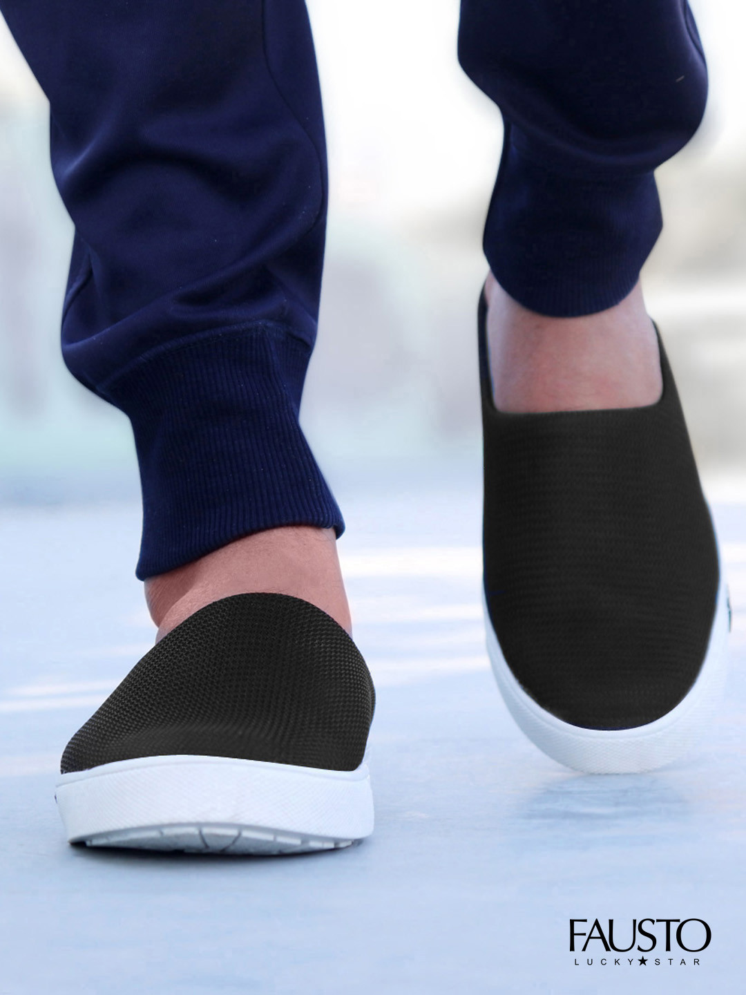 FAUSTO Men Black Slip-On Lightweight Sneakers