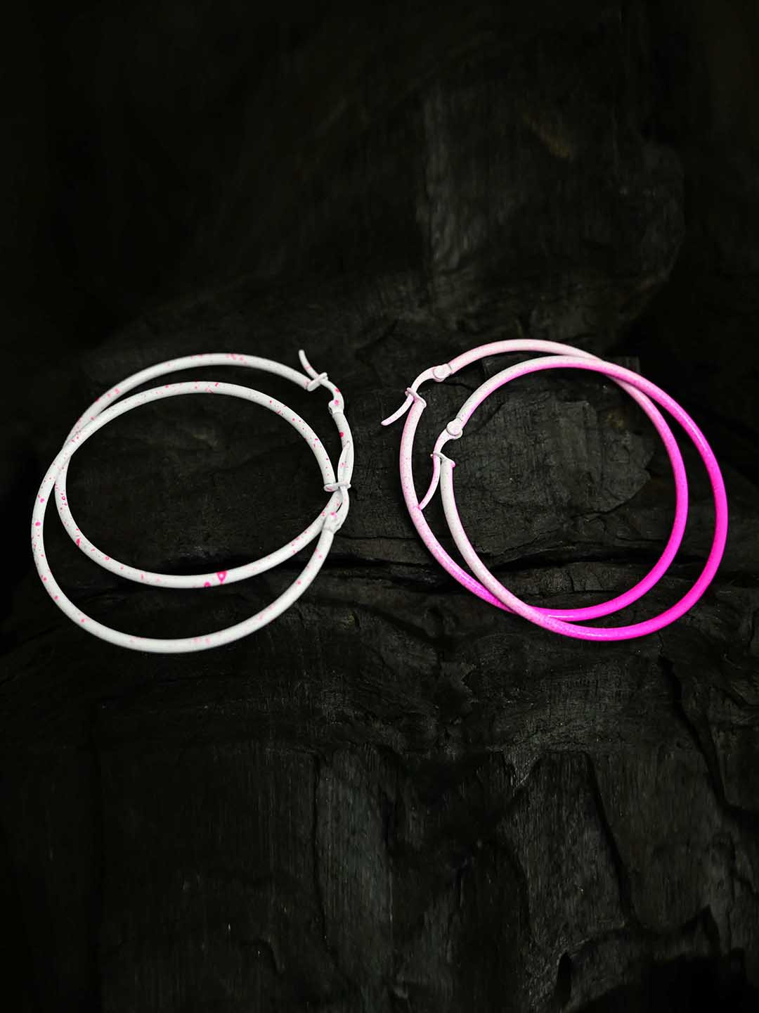 justpeachy Set Of 2 Circular Hoop Earrings