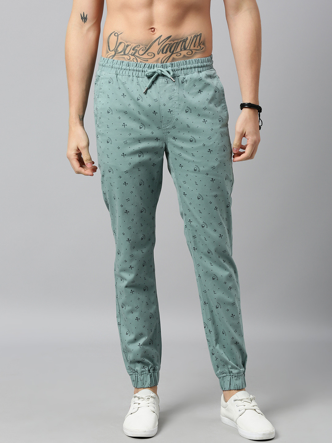 Roadster Men Green & Black Printed Joggers