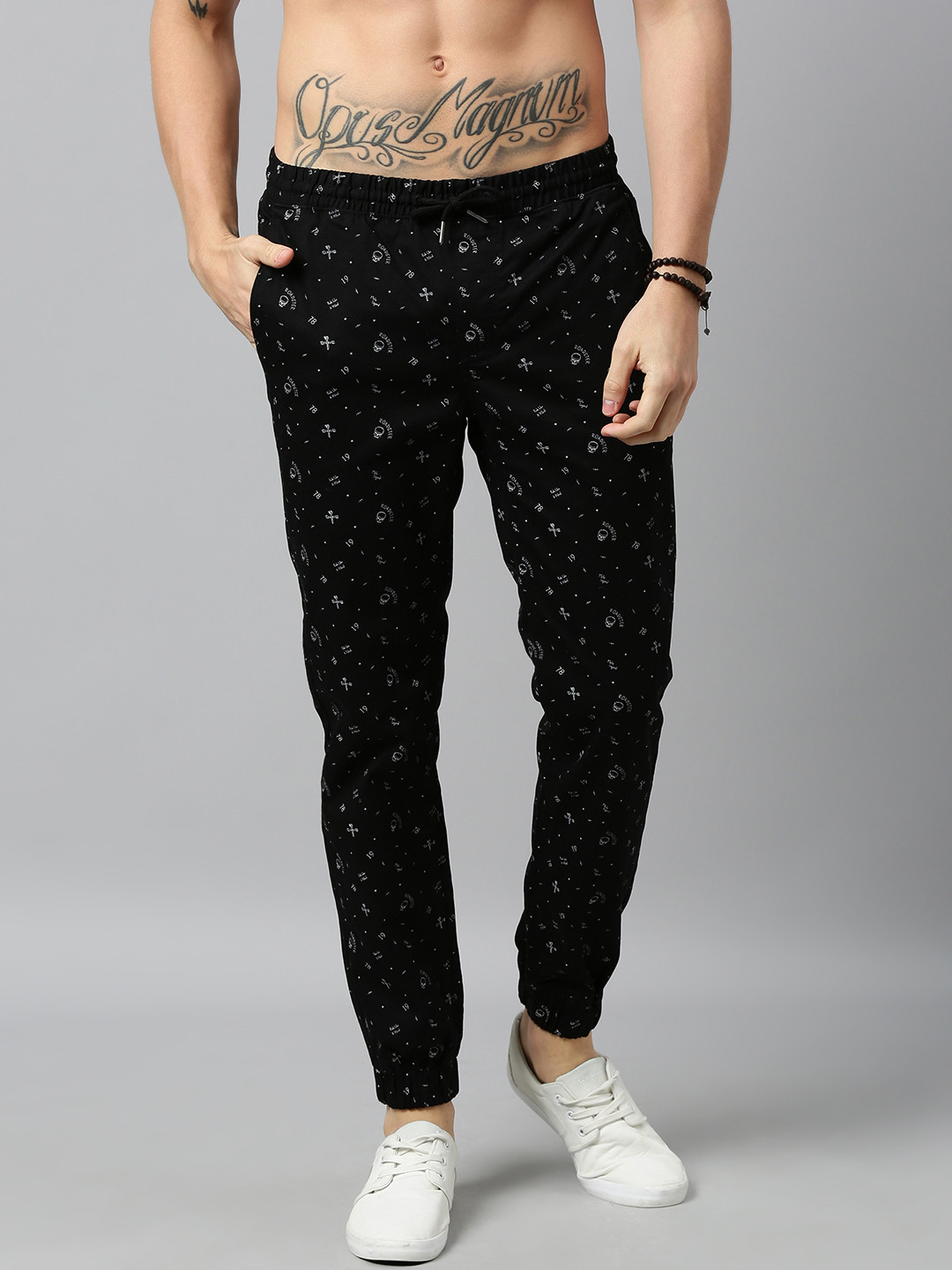 Roadster Men Black & White Printed Joggers