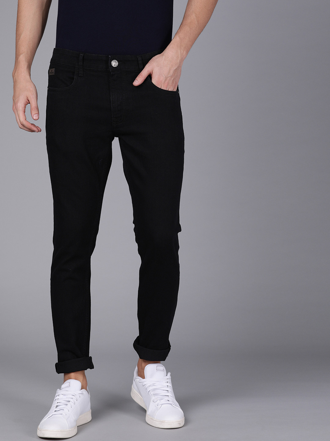 WROGN Men Black  Slim Fit Mid-Rise Clean Look Jeans
