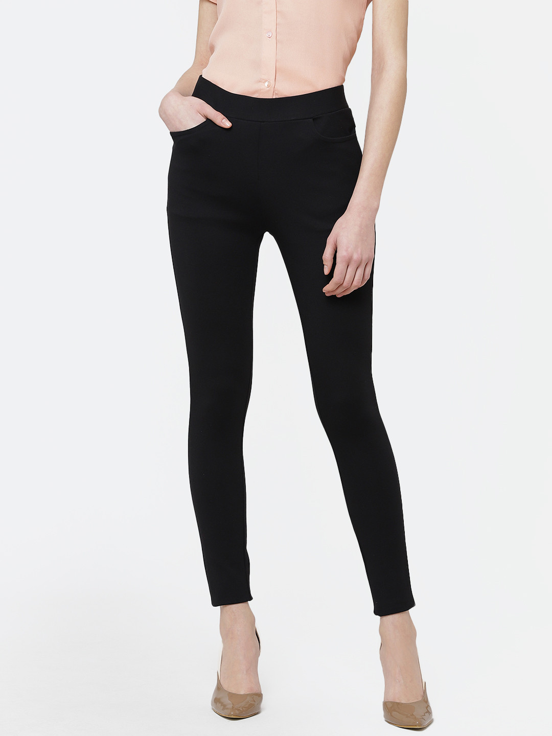 Deewa Women Black Solid Treggings