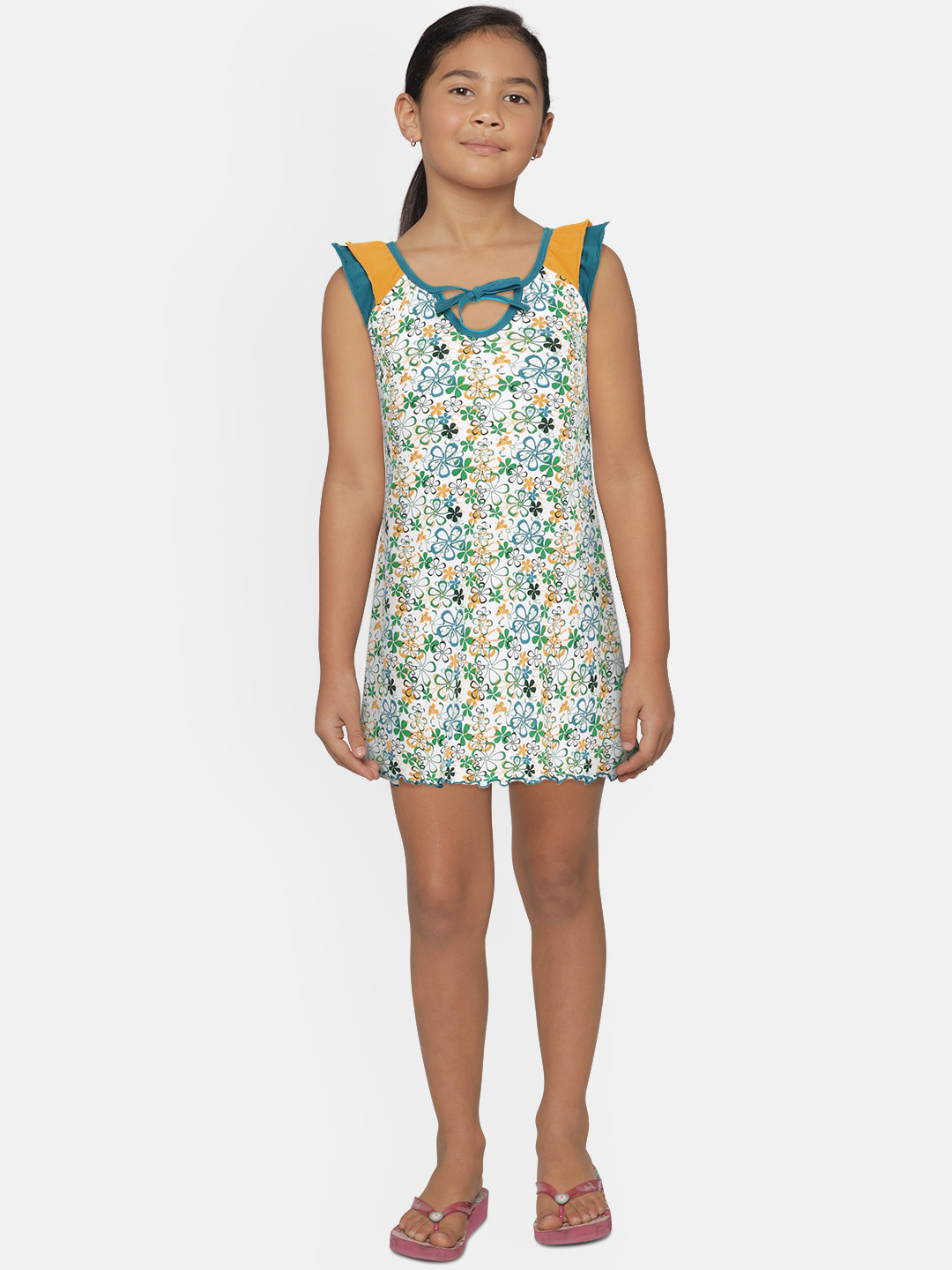 SINI MINI Girls White & Green Printed Nightdress