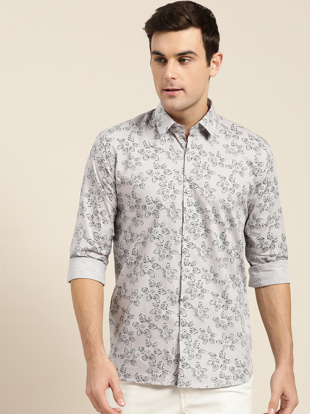 SOJANYA Men Grey & Black Regular Fit Printed Casual Shirt