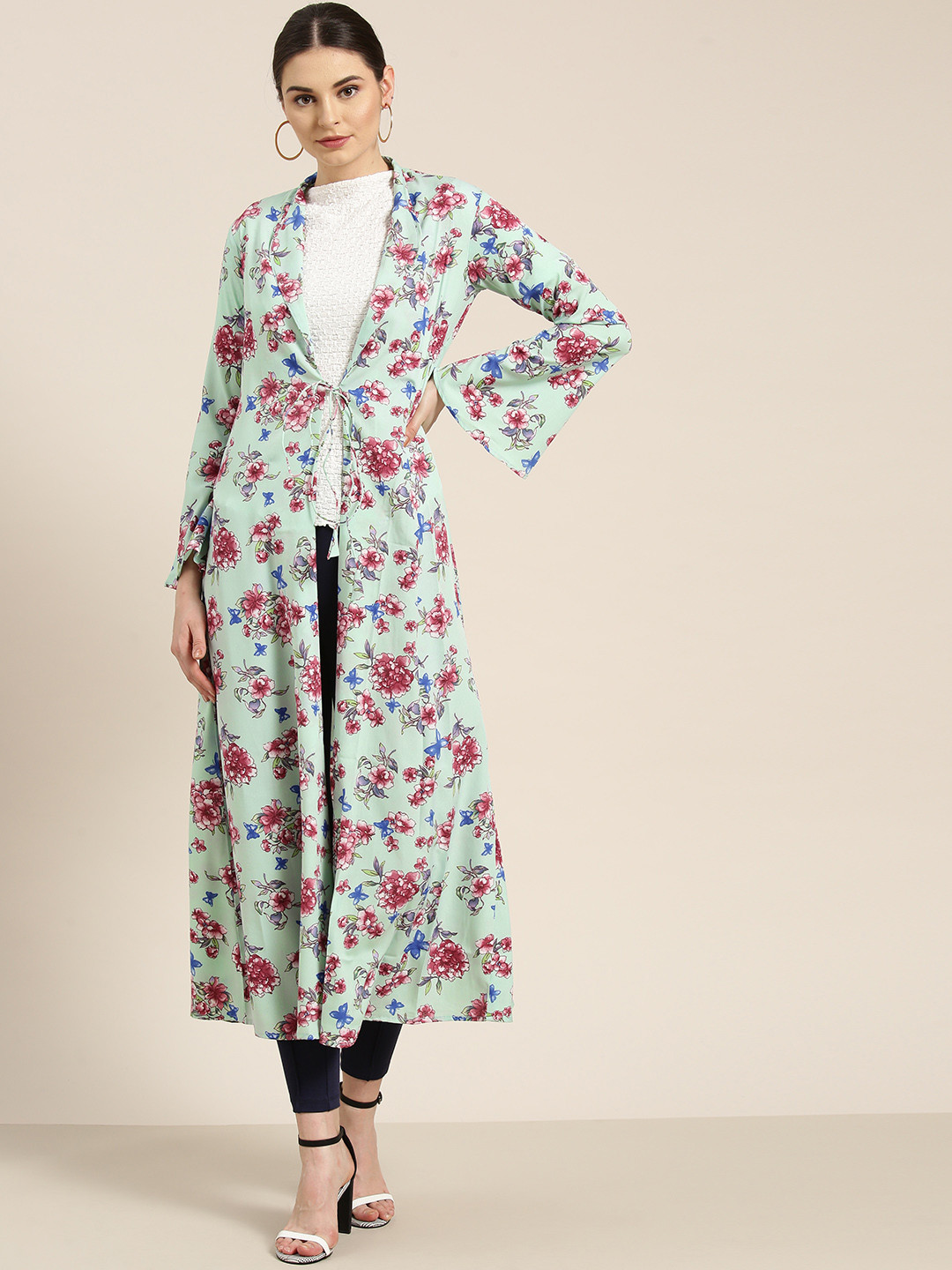 WoowZerz Women Green & Pink Printed Tie-Up Longline Shrug