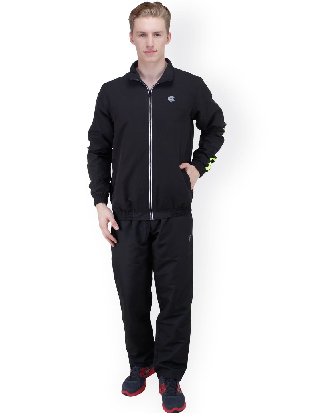 Tracksuit lotto online