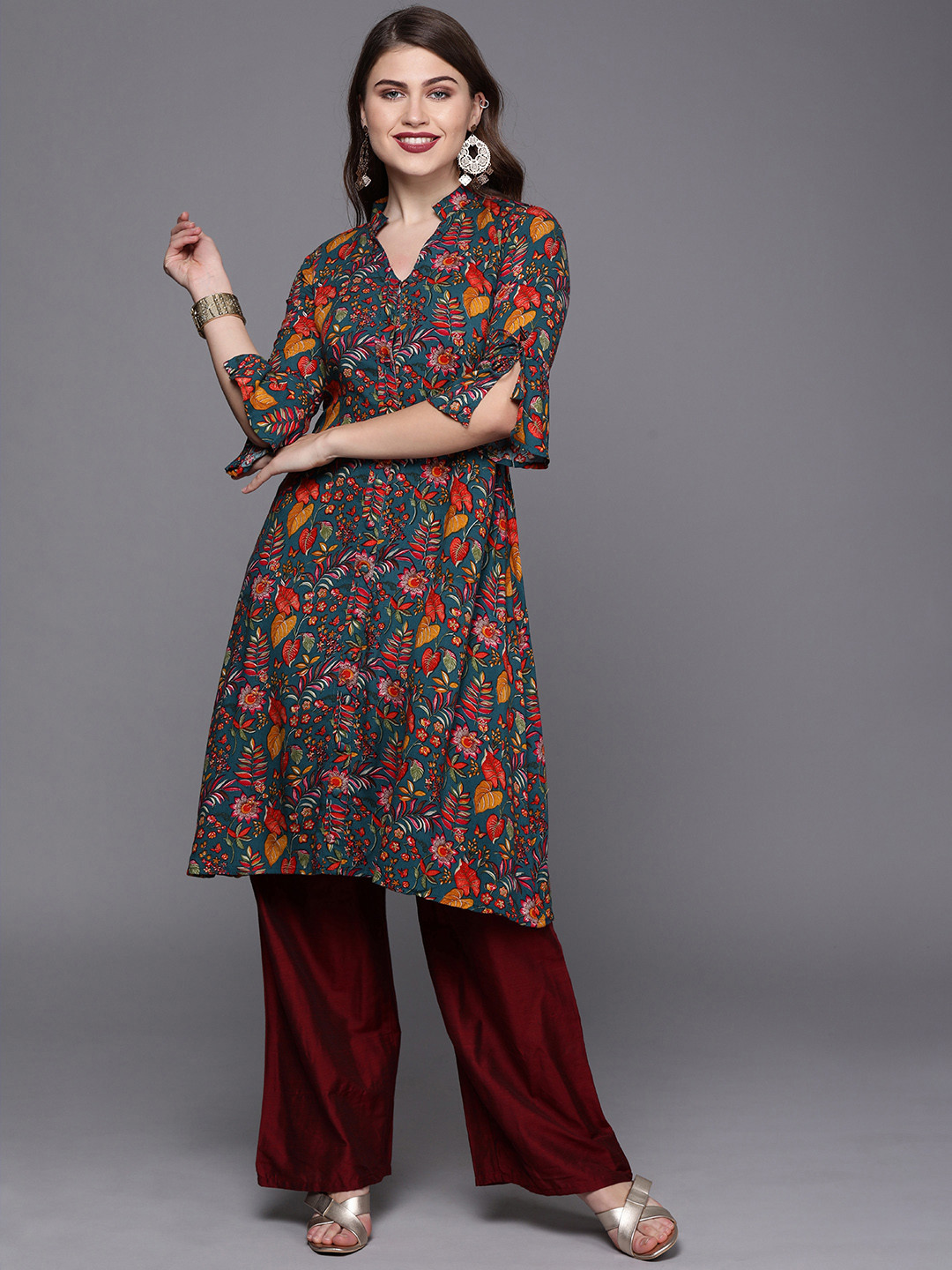 Ethnovog Women Blue  Red Printed Made To Measure A-Line Kurta