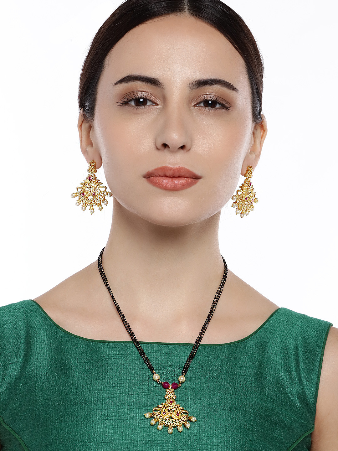 Peora Women Gold-Plated & Black Stone-Studded Beaded Mangalsutra With Earings