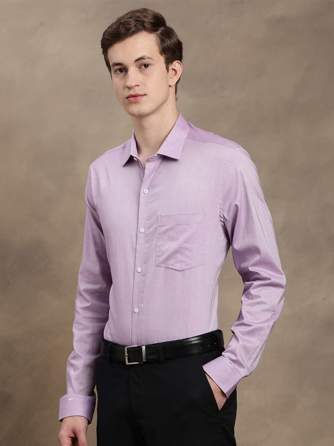 Turtle Men Purple Smart Slim Fit Solid Formal Shirt