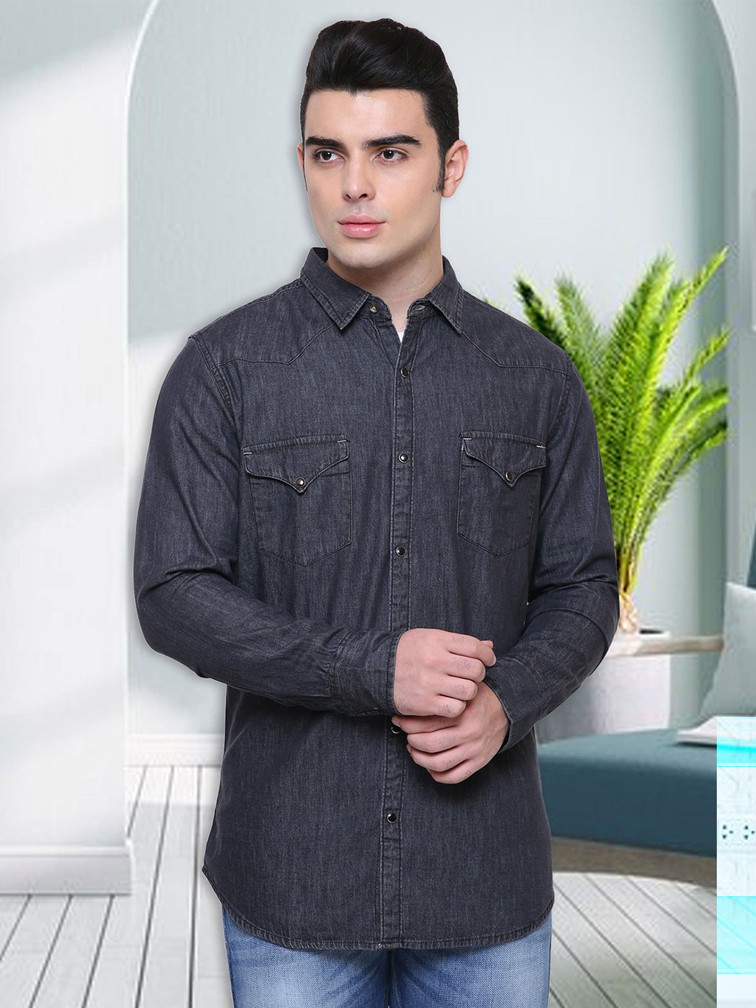 Southbay Men Charcoal Grey Slim Fit Solid Denim Shirt