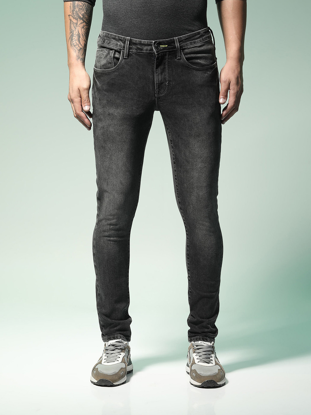 Flying Machine Men Black Jackson Skinny Fit Low-Rise Clean Look Stretchable Jeans