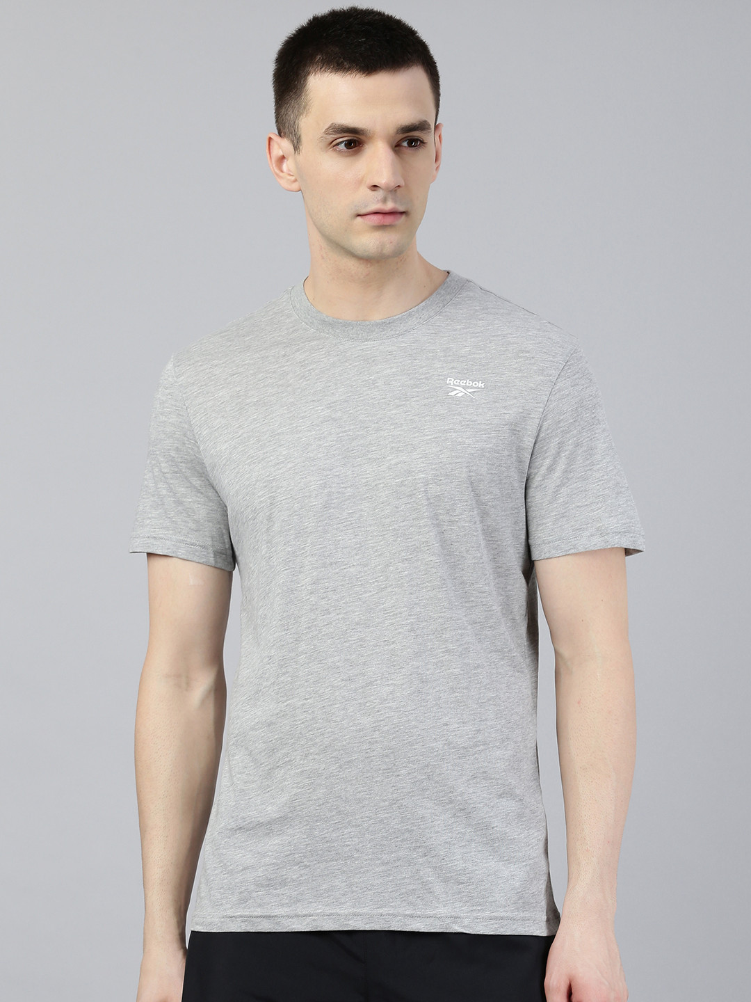 Reebok Men Grey Melange Solid Essentials Classic Training T-shirt