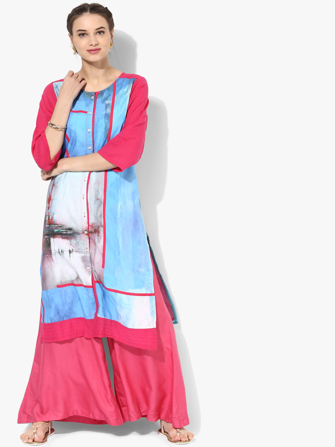 GQ Women Pink & Blue Printed Straight Kurta