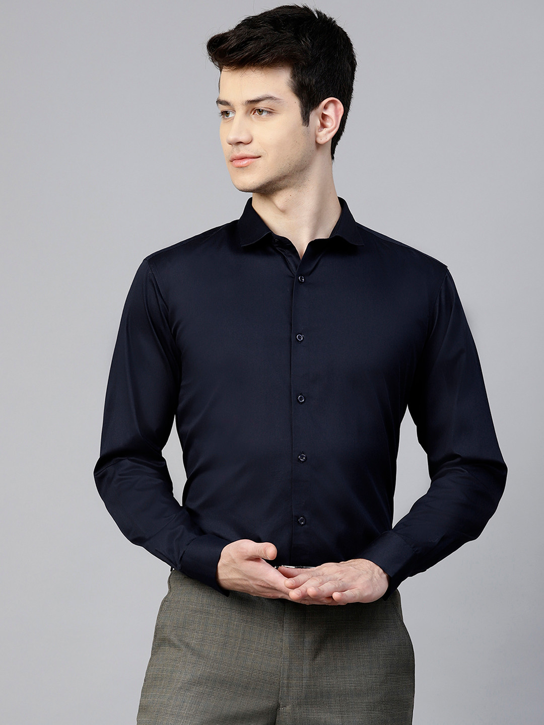 MANQ Men Navy Blue Slim Fit Solid Partywear Shirt