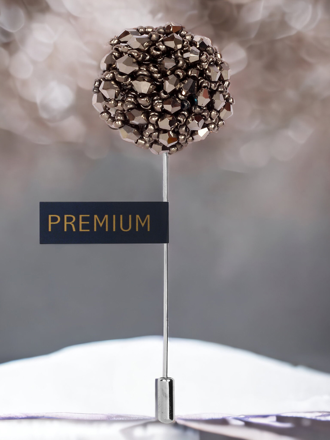 PELUCHE Unisex Silver-Toned Crystal Flower Lapel Pin