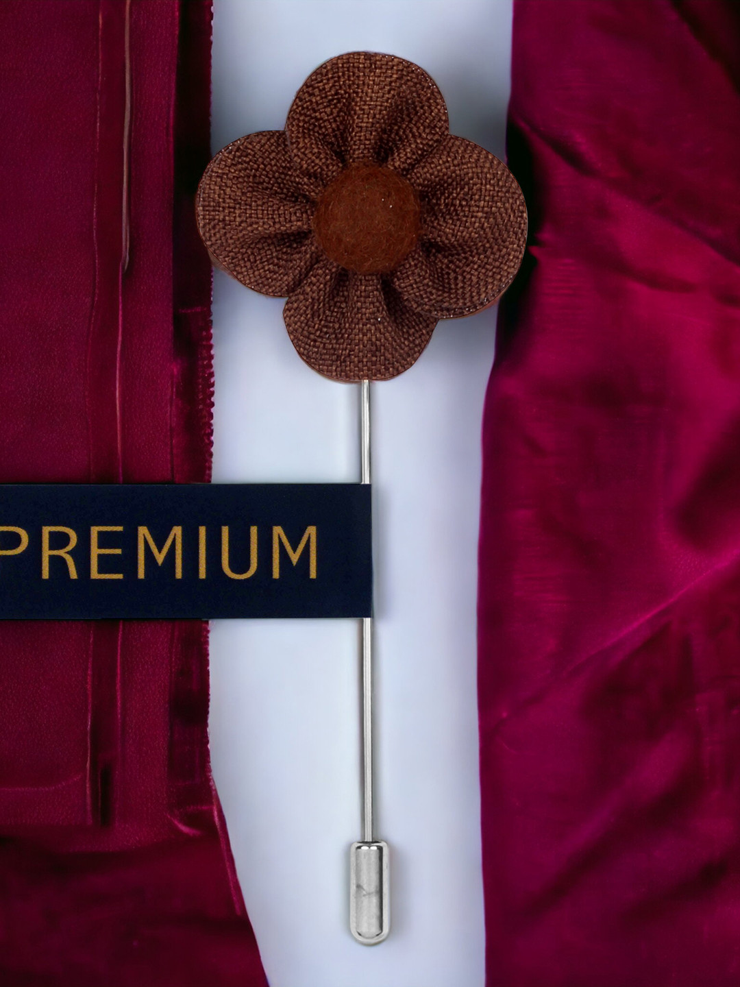 PELUCHE Unisex Brown The Four Petal Classic Flower Lapel Pin