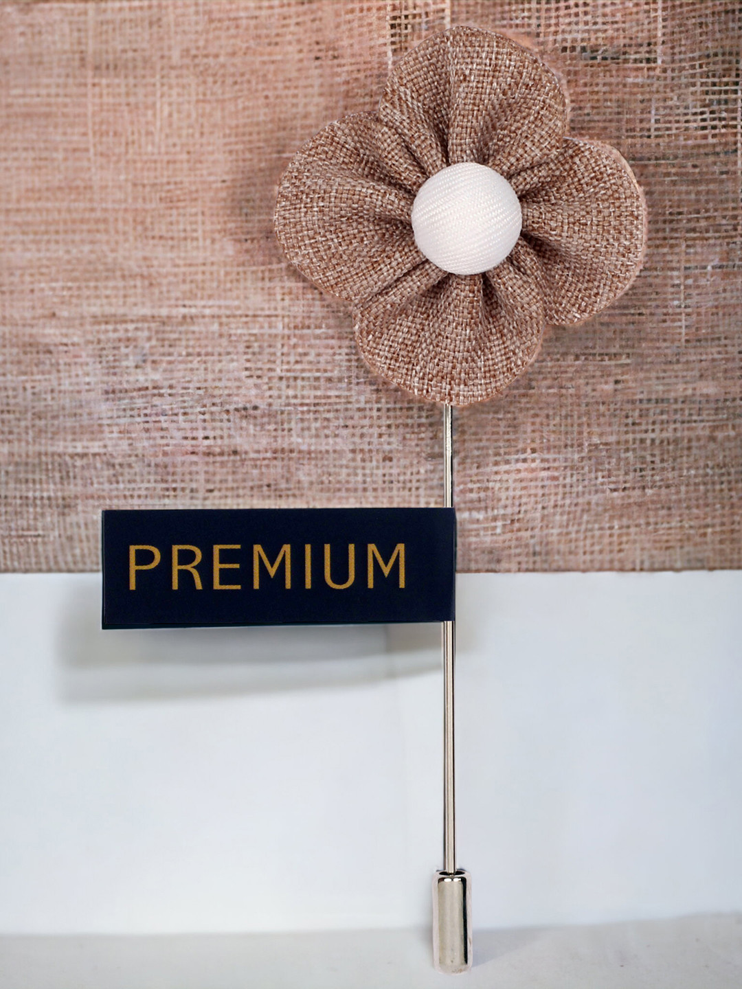 PELUCHE Unisex Khaki-Coloured & White The Four Petal Flower Lapel Pin