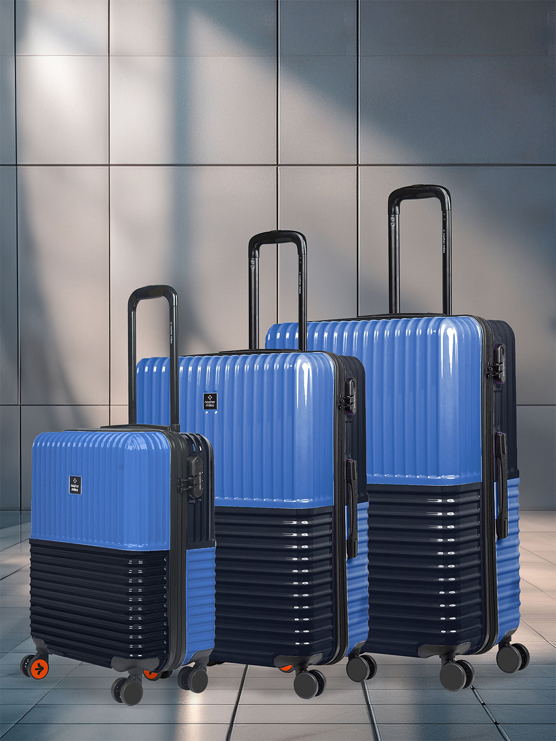 Nasher Miles Istanbul Hard ABS & PC Set of 3 S/M/L Blue Dark Blue Trolley Bags 55-65-75cm