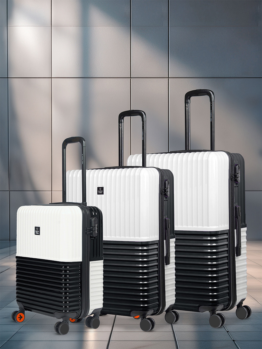 Nasher Miles Istanbul Hard ABS & PC Set of 3 S/M/L Black White Trolley Bags 55-65-75cm