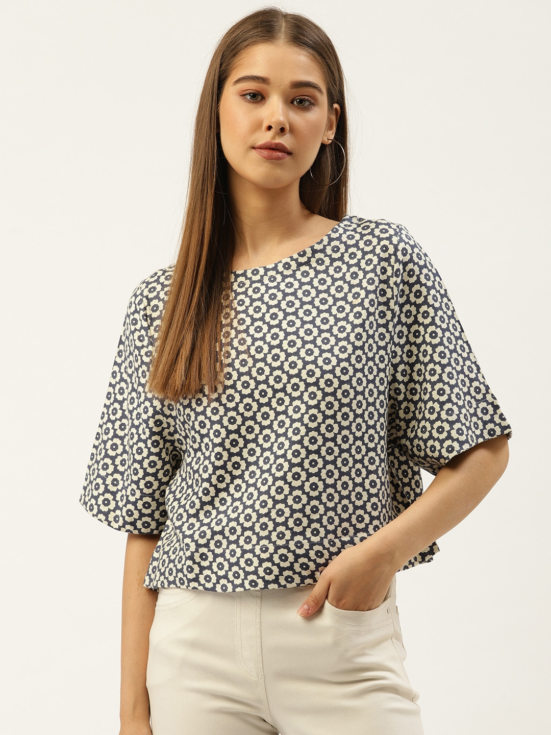 An Episode Women Blue & Off-White Floral Printed Cropped Boxy Top