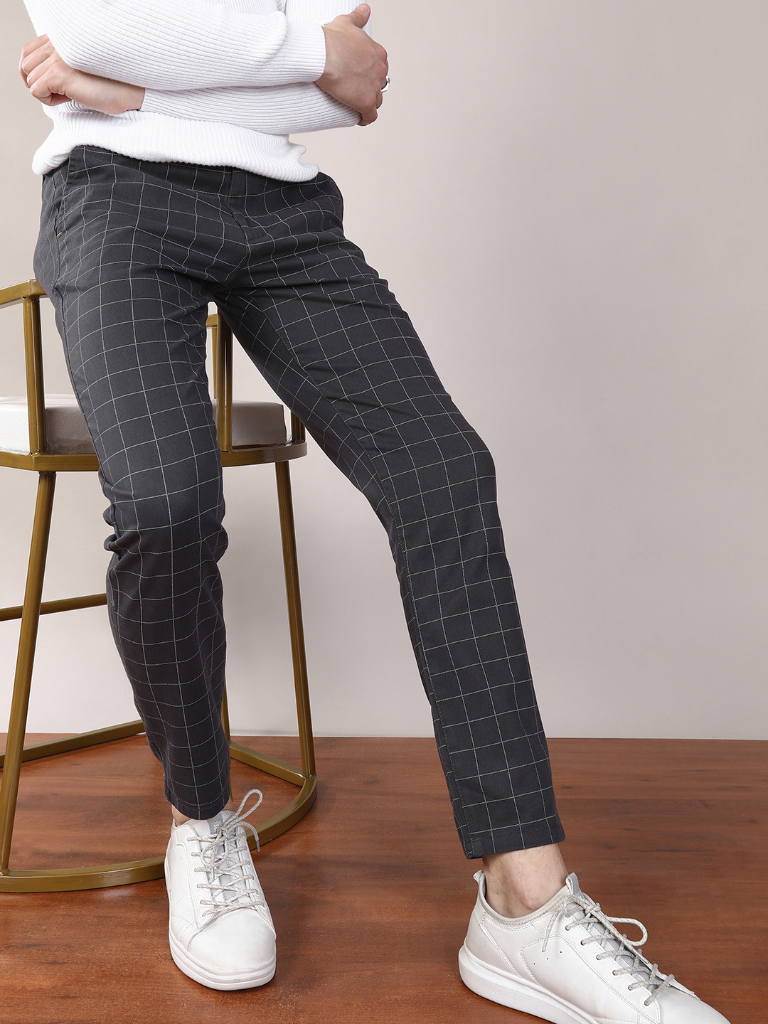 The Indian Garage Co Men Charcoal Grey & White Slim Fit Checked Regular Trousers