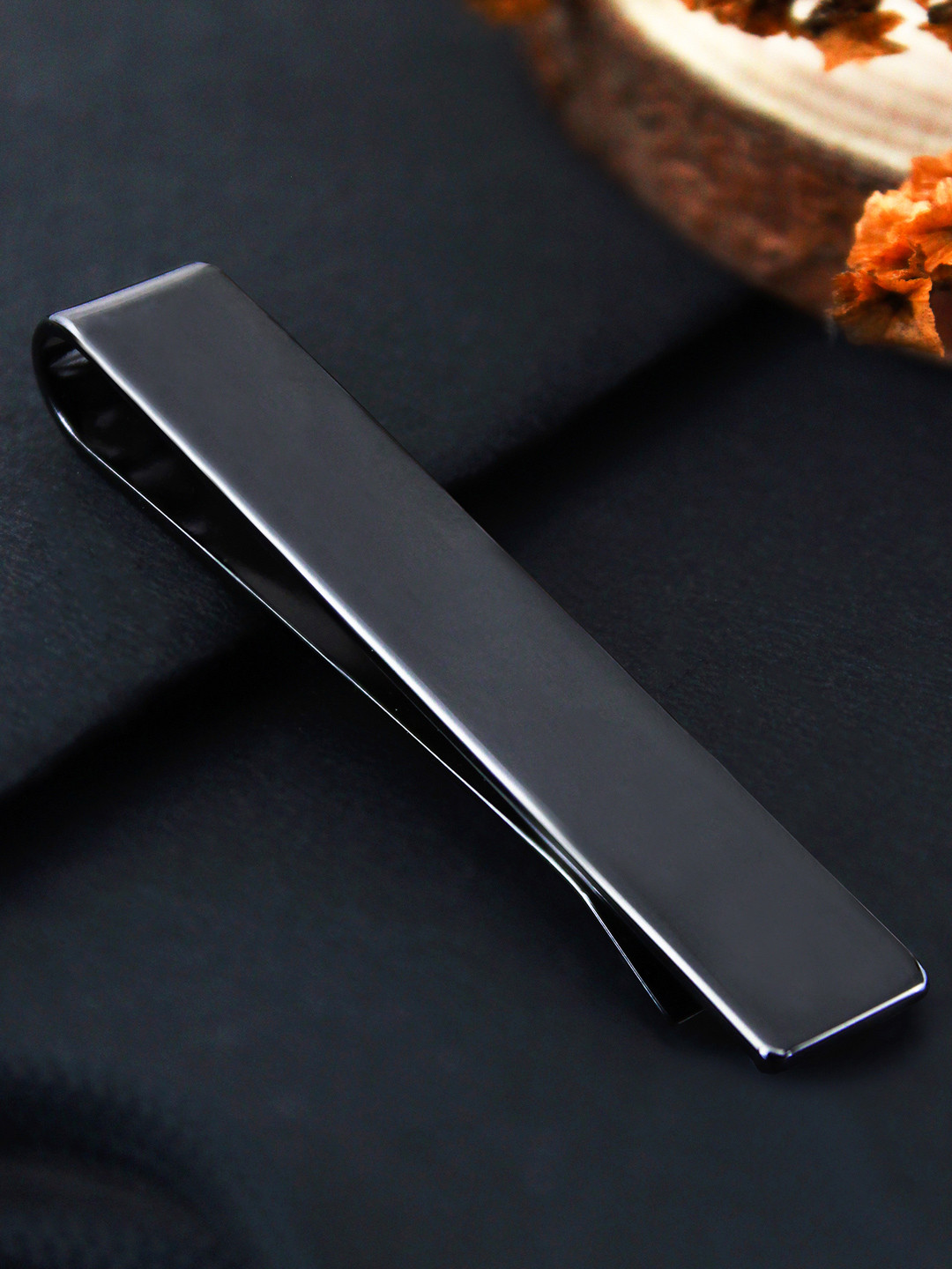 PELUCHE Unisex Grey Solid Slim Tie Pin