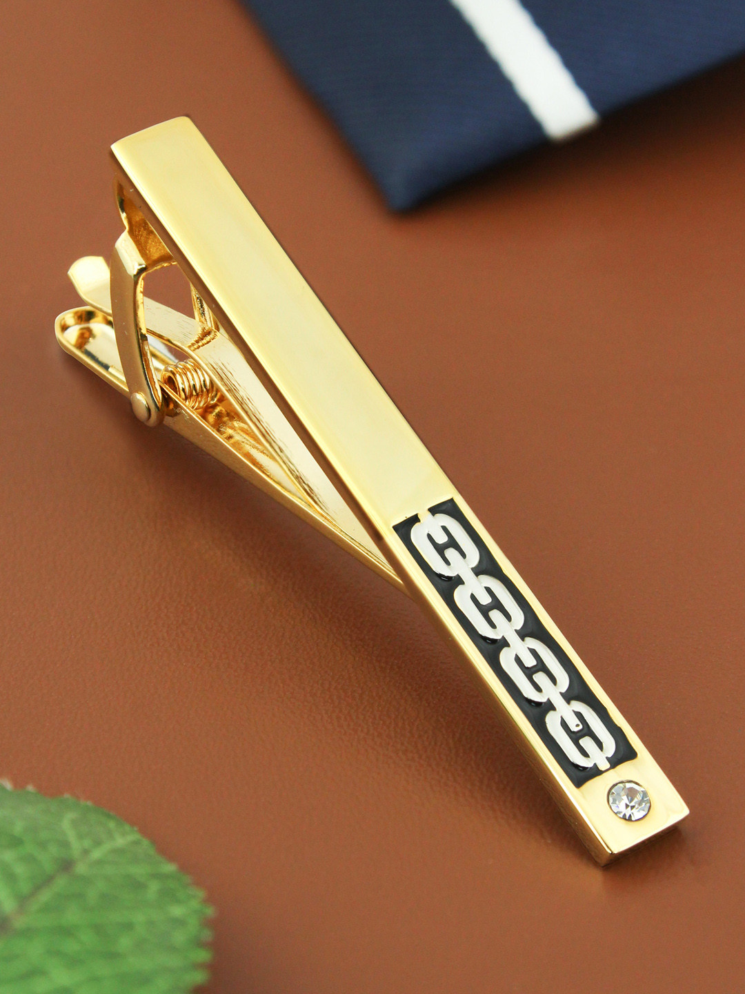 PELUCHE Unisex Gold-Toned & White Stone-Studded Egyption King Tie Pin