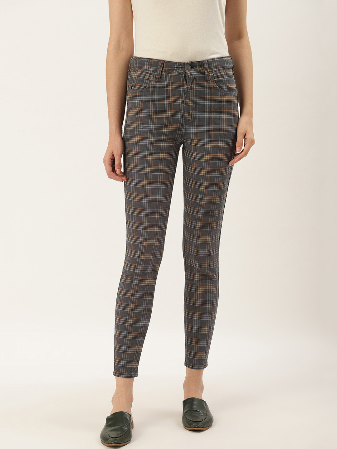 AMERICAN EAGLE OUTFITTERS Women Charcoal Grey Checked High Rise Cropped Regular Trousers