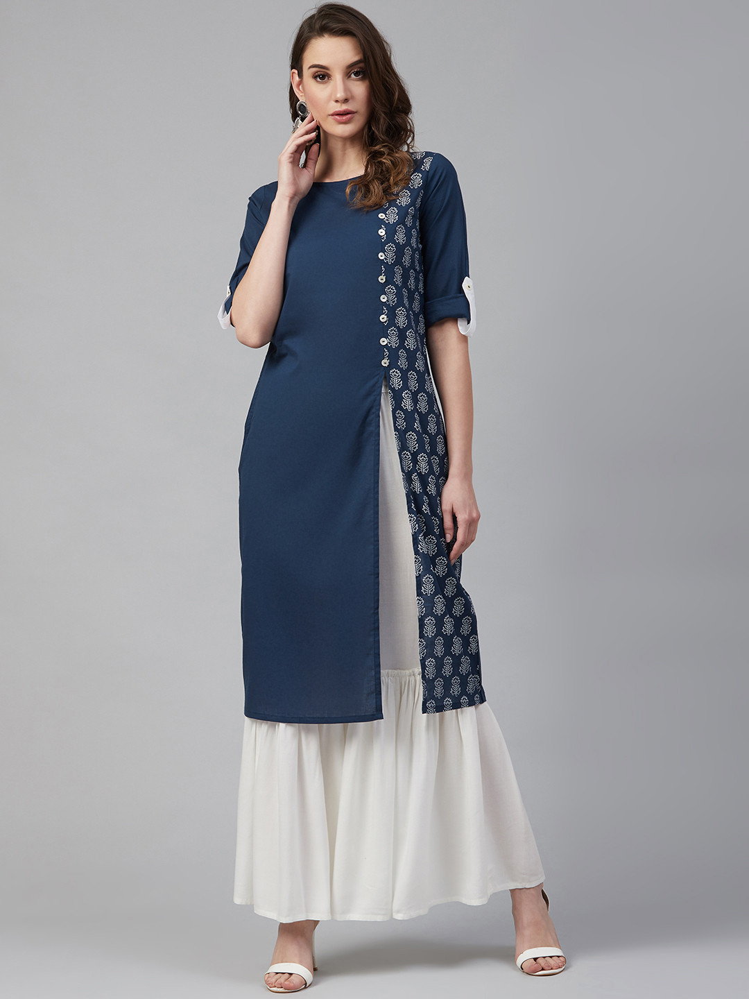 Sringam Women Navy Blue & White Solid Straight Kurta