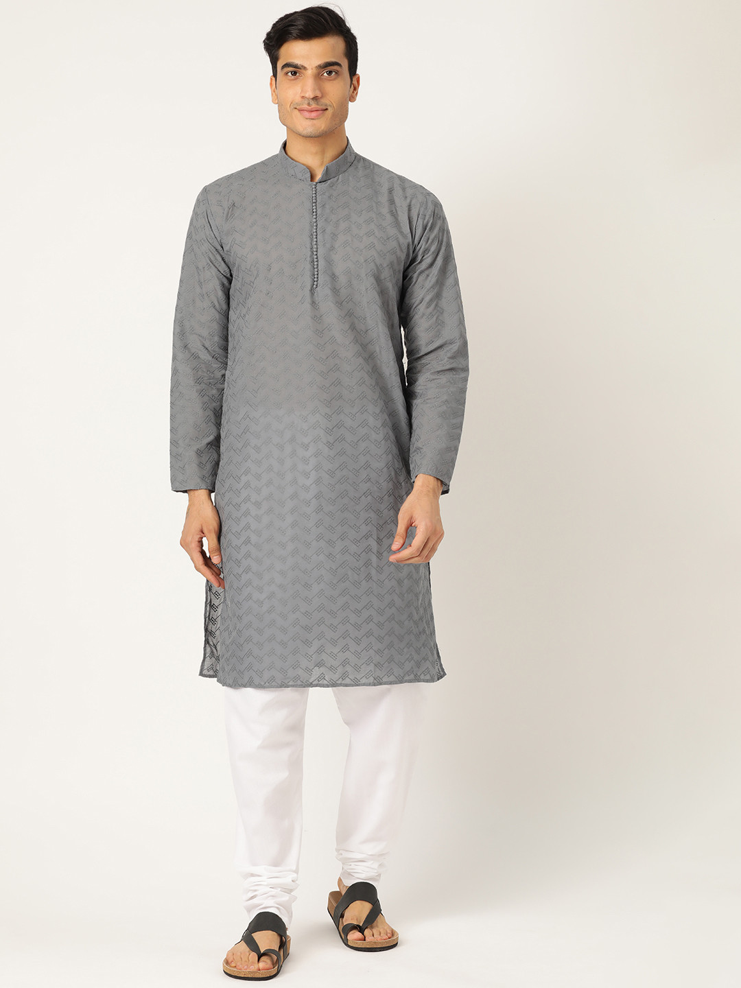SOJANYA Men Charcoal Grey & Off-White Chikankari Embroidered Kurta with Churidar