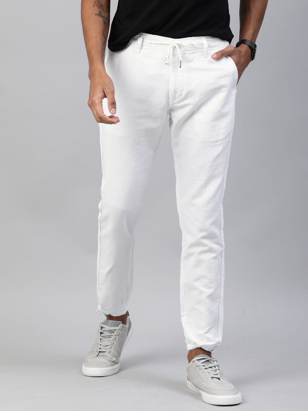 Mast & Harbour Men White Cotton Linen Regular Fit Solid Joggers