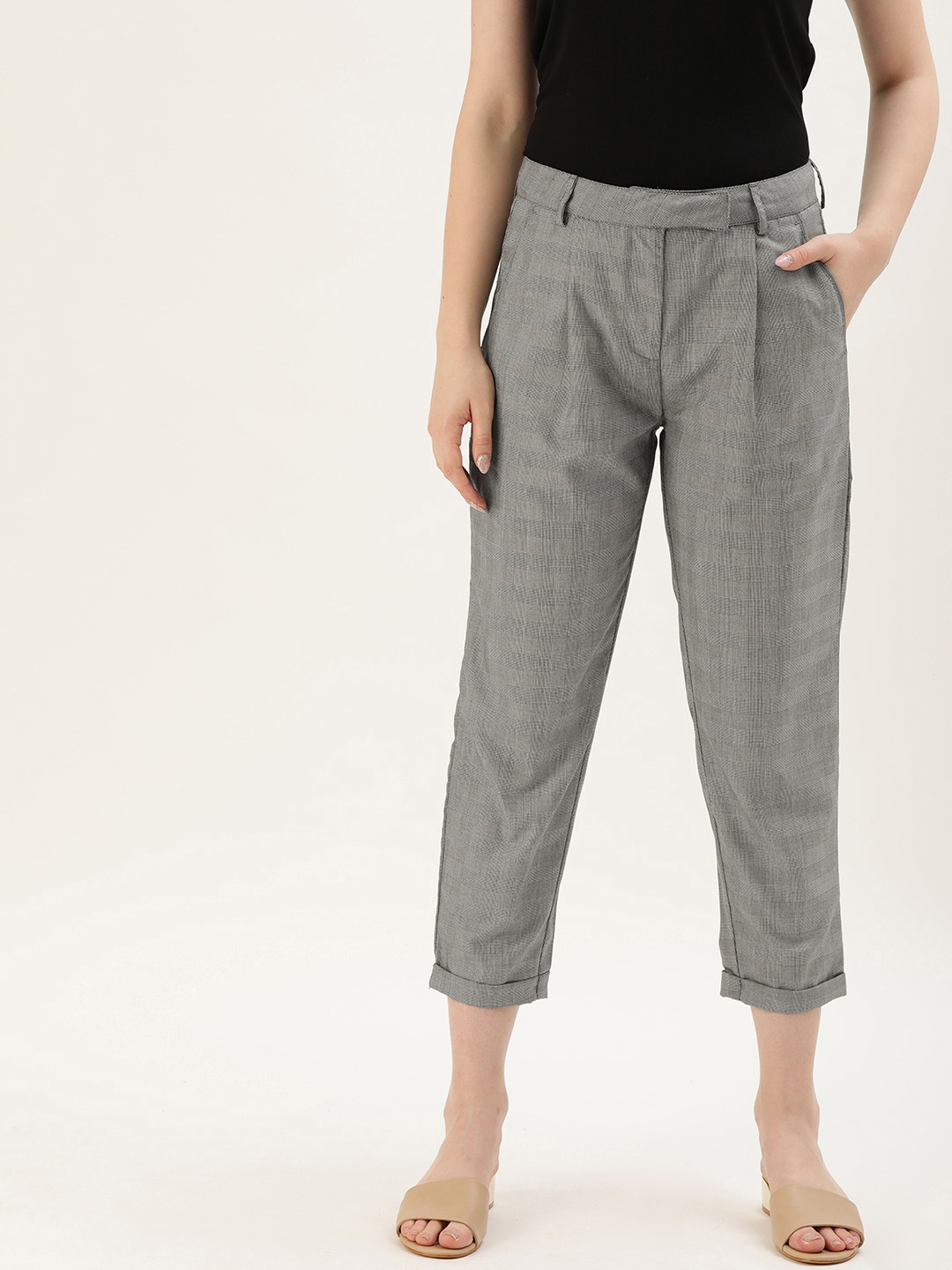 ether Women Grey & Black Tapered Fit Checked Cropped Trousers