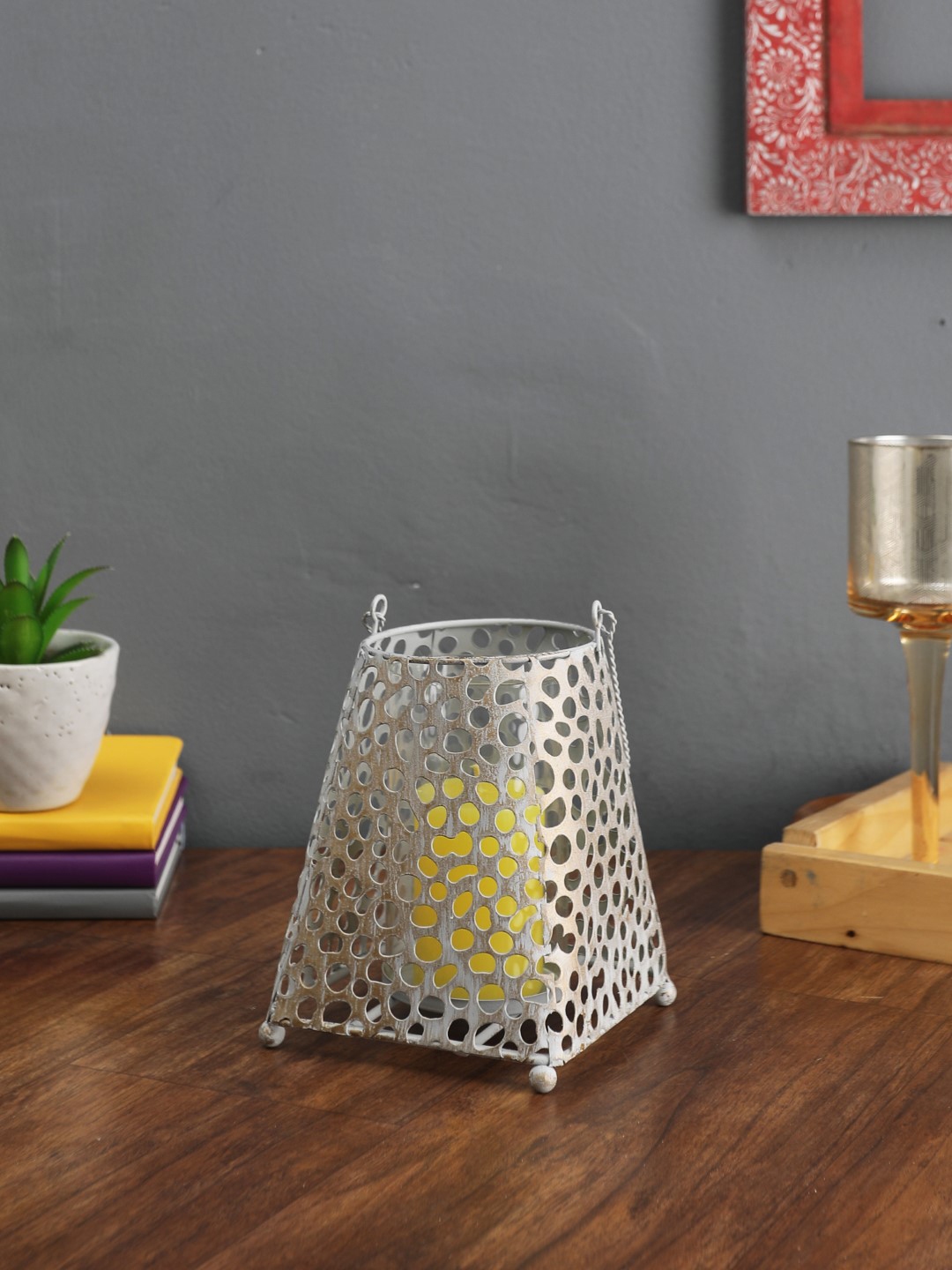 OddCroft Silver Toned Dewdrop Iron Lantern Candle Holder