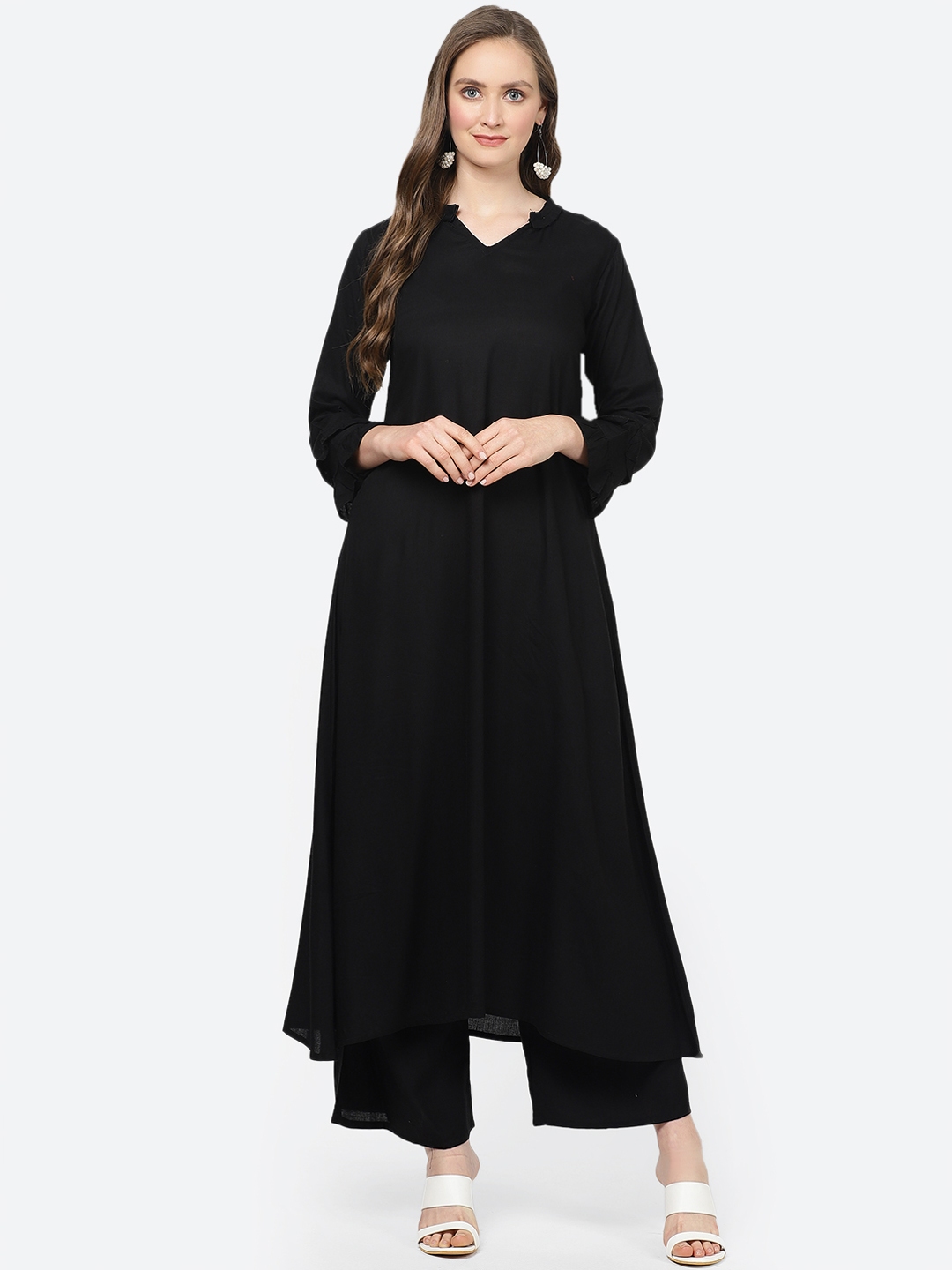 Buy Aayusika Women Black Solid Kurti 