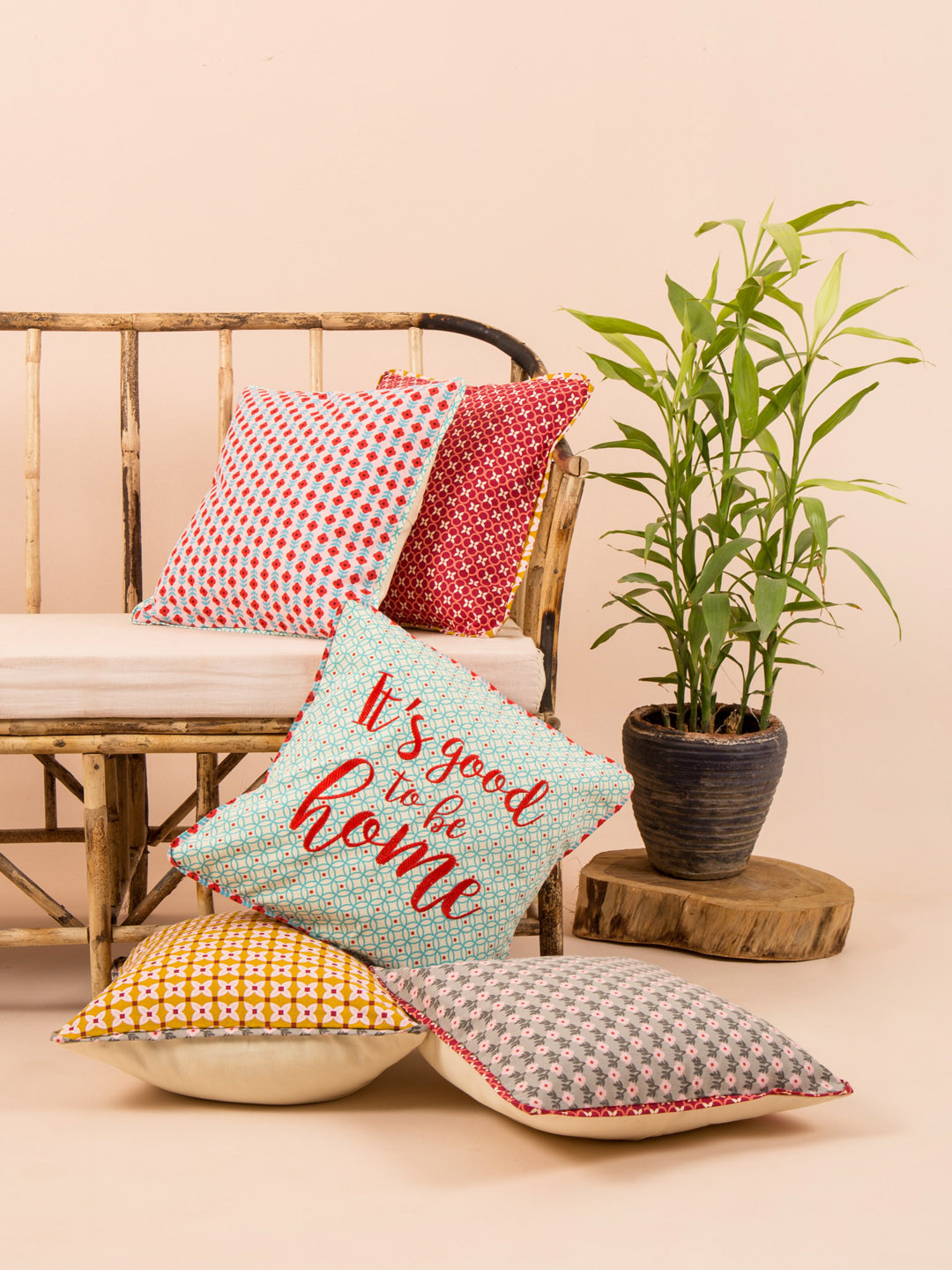 Chumbak Red Geometric Cotton Breathable 5 Piece Square Cushion Covers -16x16In