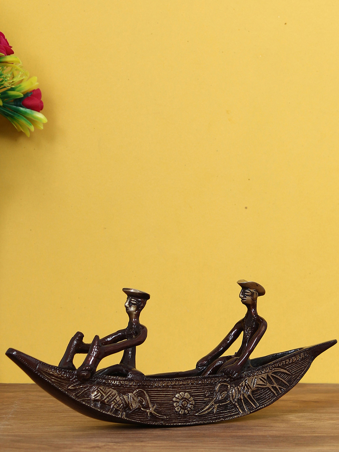 eCraftIndia Men in Boat Bronze Brass Metallic Home Office Small Showpiece - 4.7 Inches