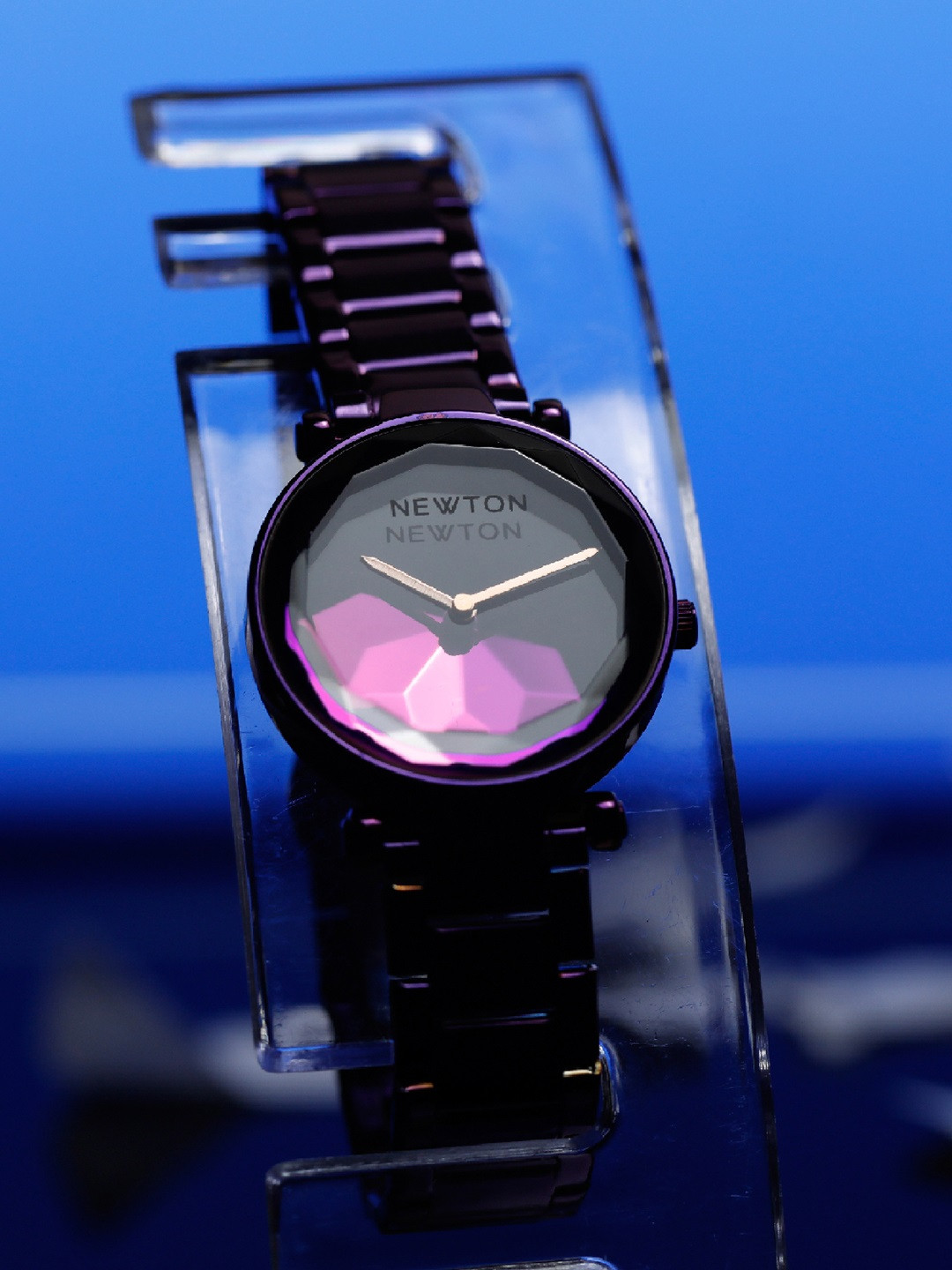 Newton Women Purple Analogue Watch W00174