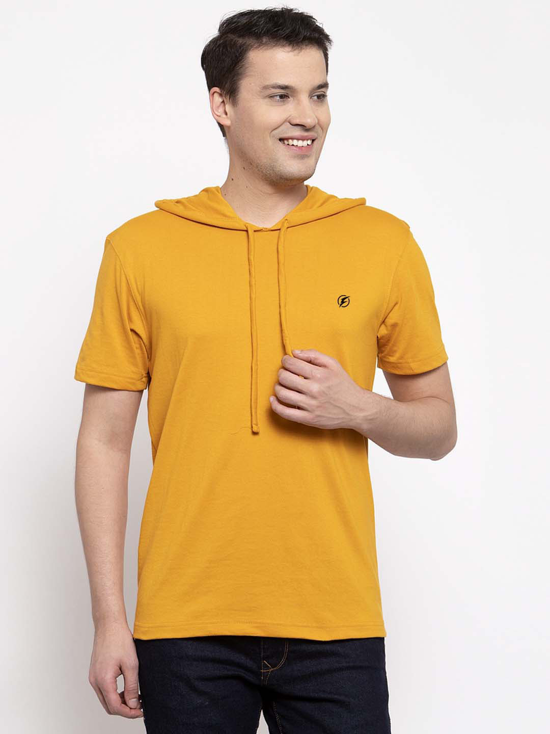 Friskers Men Mustard Yellow Solid Hooded T-shirt
