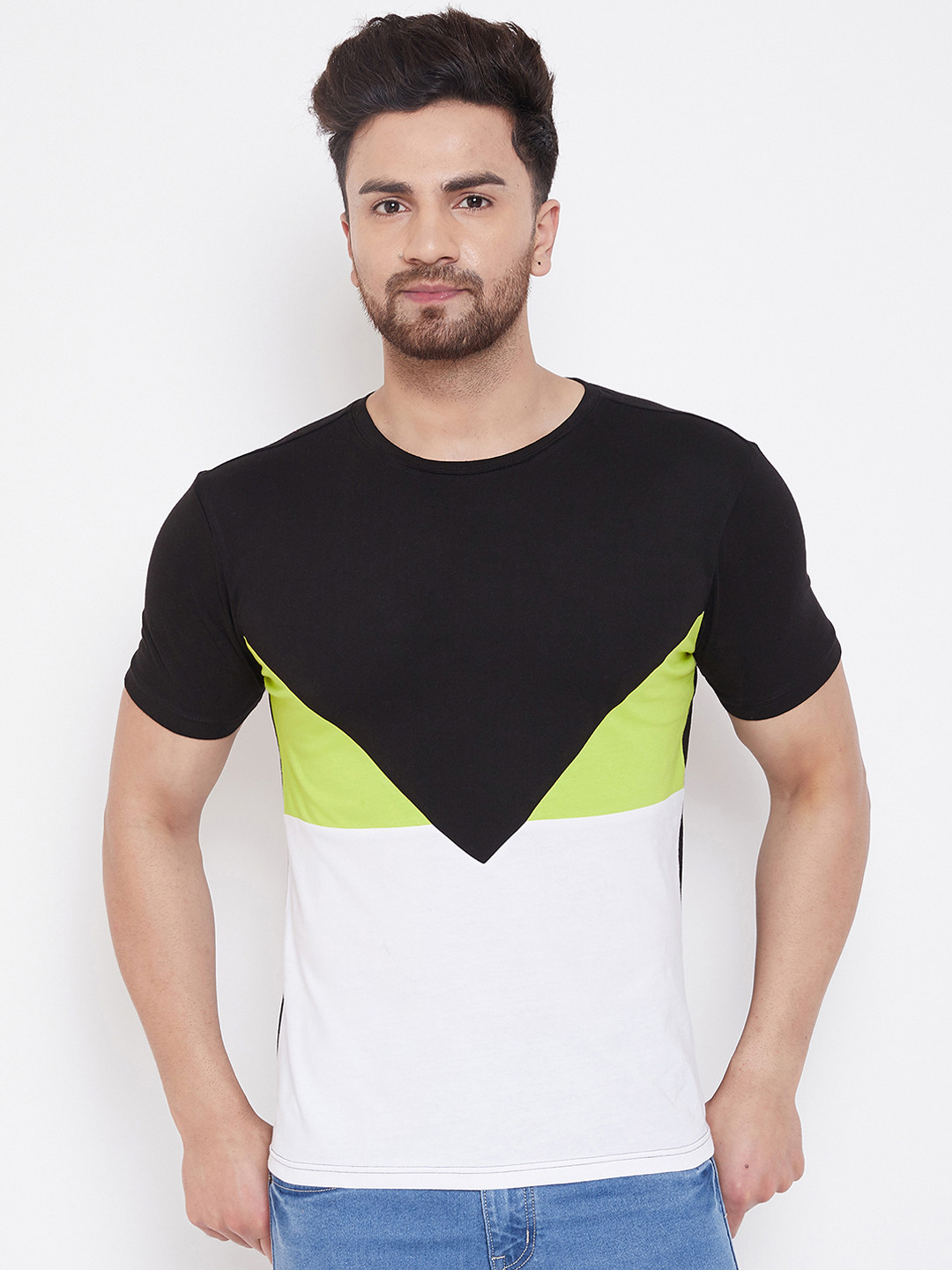 GRITSTONES Men Black & White Colourblocked Round Neck T-shirt