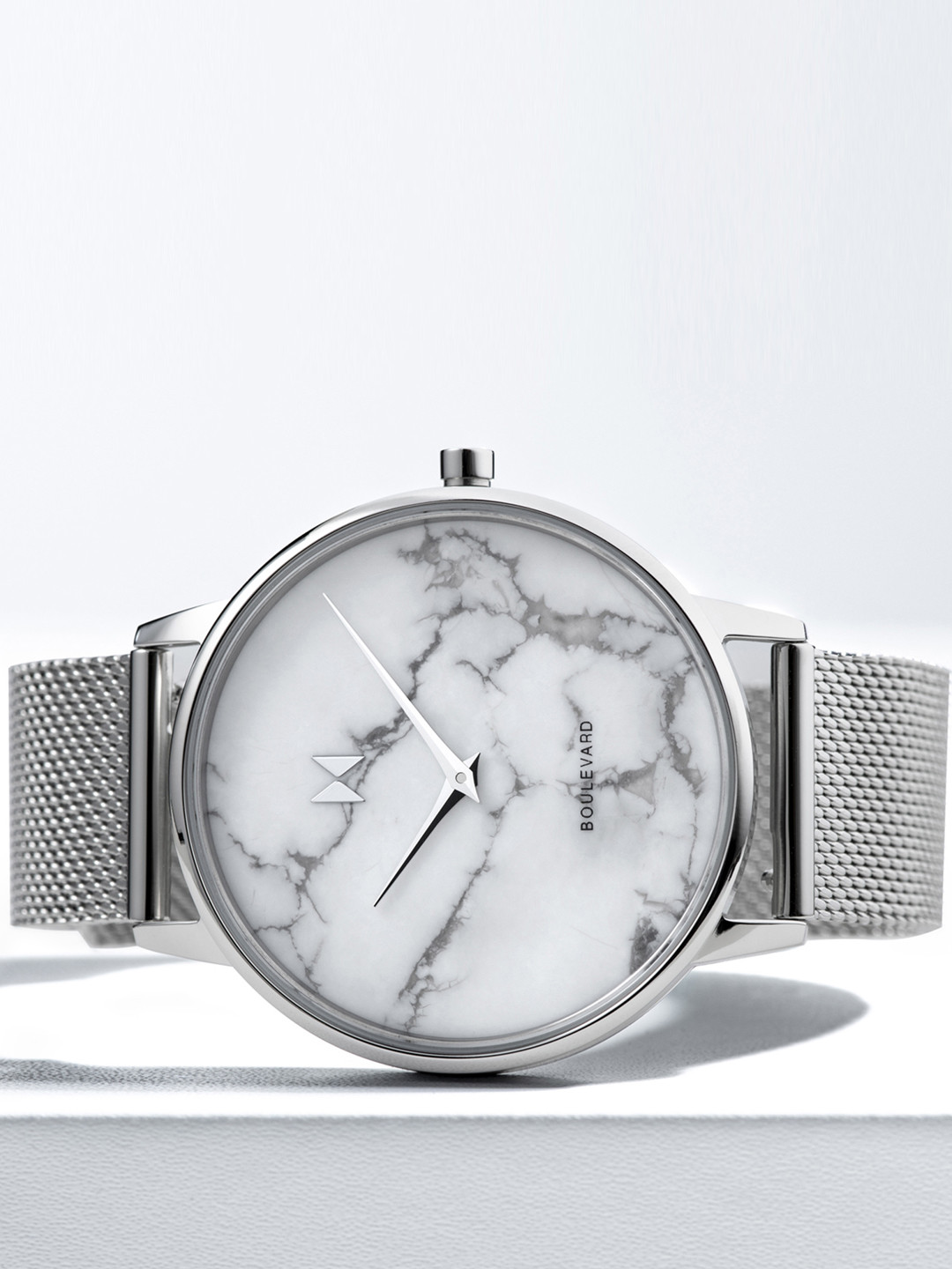 MVMT Women White Analogue Boulevard Watch D-MB01-SMA